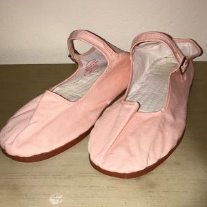 NWOT baby pink UO Mary Janes